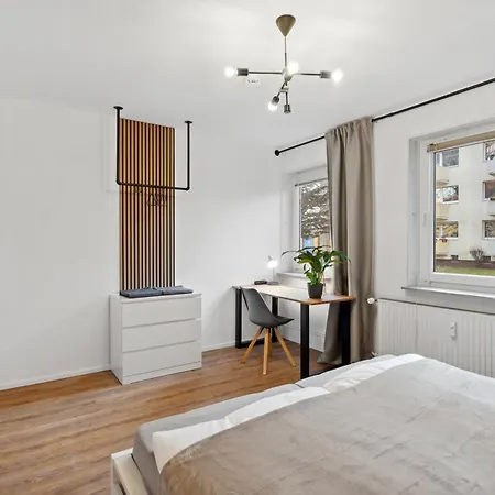 Stadt-apartment 3 Mit Terasse *